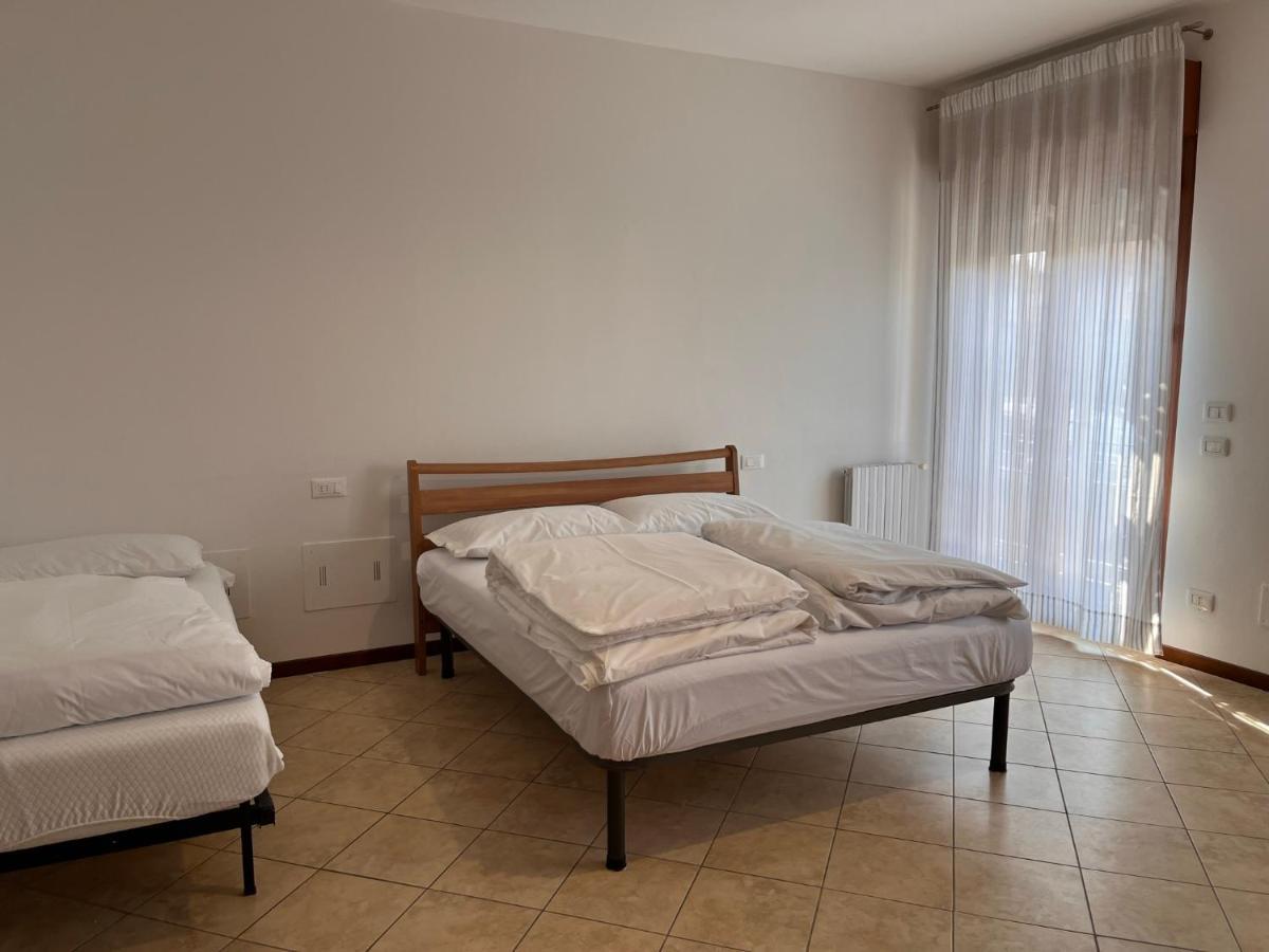 Sebino 11 Apartamento Peschiera del Garda Exterior foto