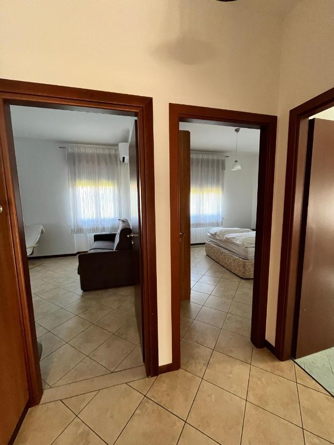 Sebino 11 Apartamento Peschiera del Garda Exterior foto